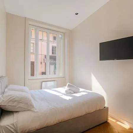 Spacieux T3 Moderne Avec Parking, Ecully